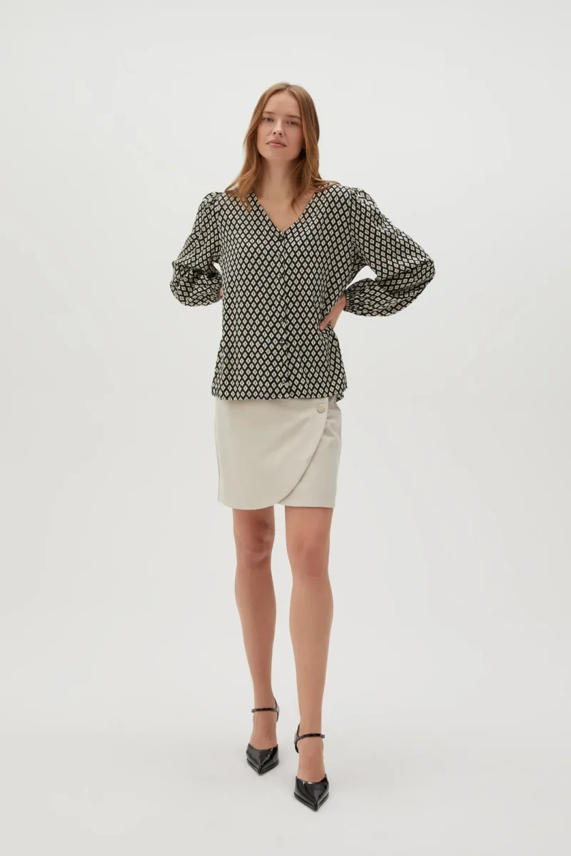 WOMEN'S SHIRT L-KO-4607 BLACK - Imagen 9