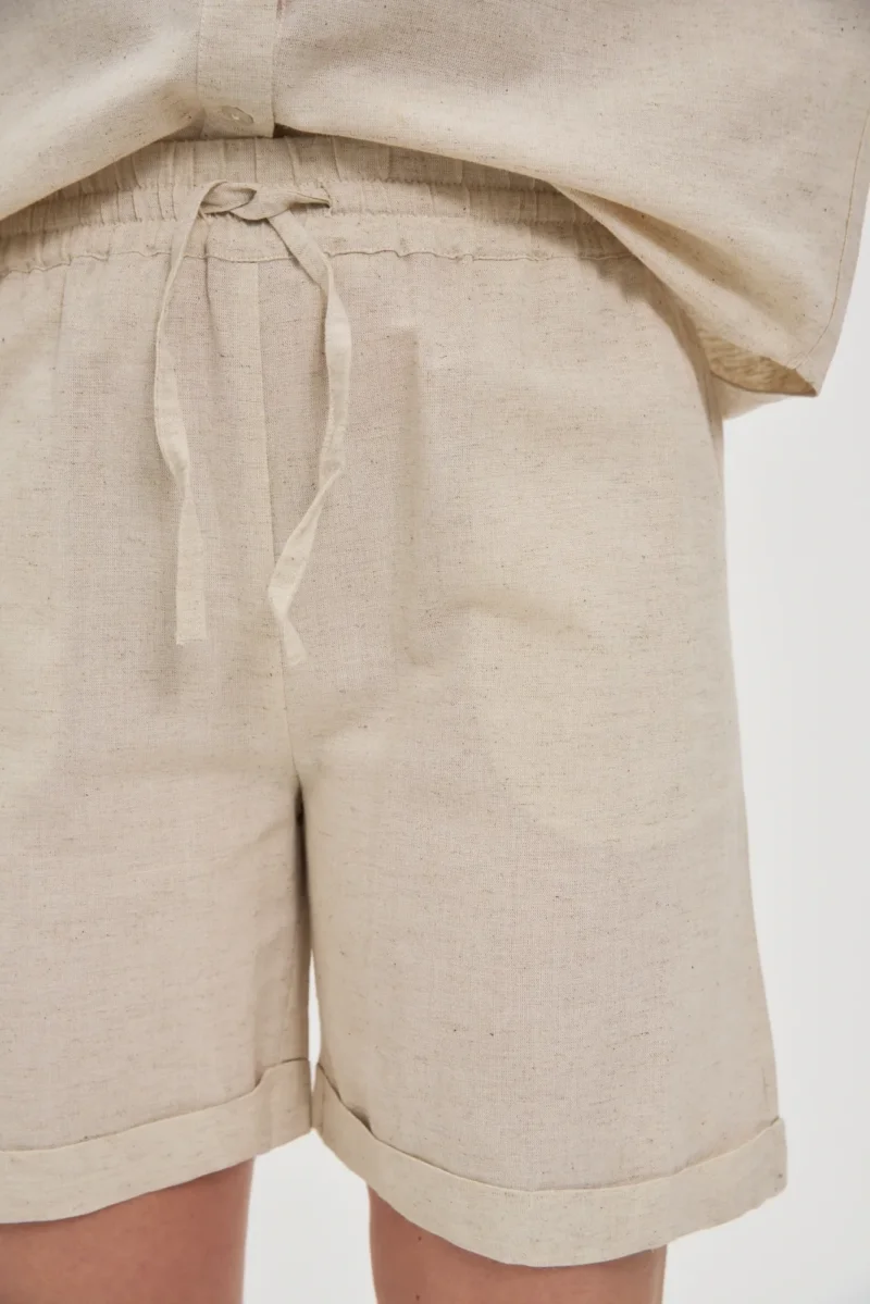 WOMEN'S SHORTS L-SH-4613 L.BEIGE MEL - Imagen 2