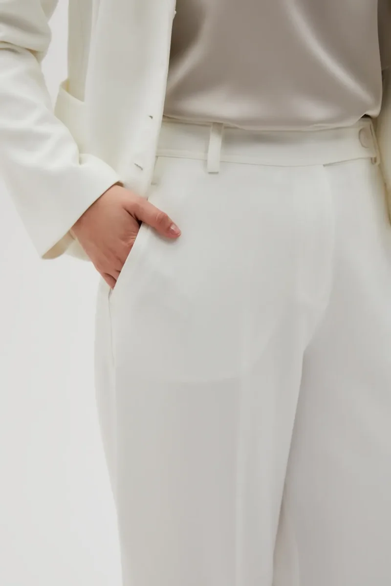 WOMEN'S PANTS L-SP-4610 OFF WHITE - Imagen 3