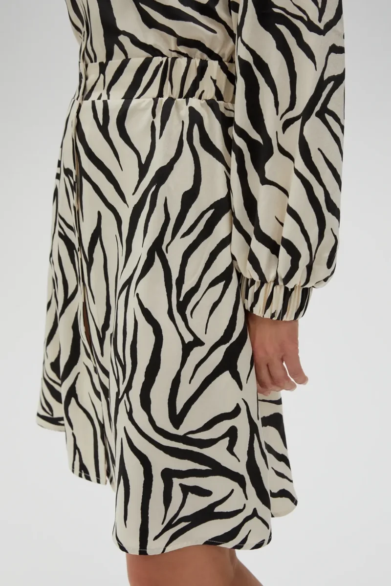 WOMEN'S DRESS L-SU-4610 OFF WHITE - Imagen 5