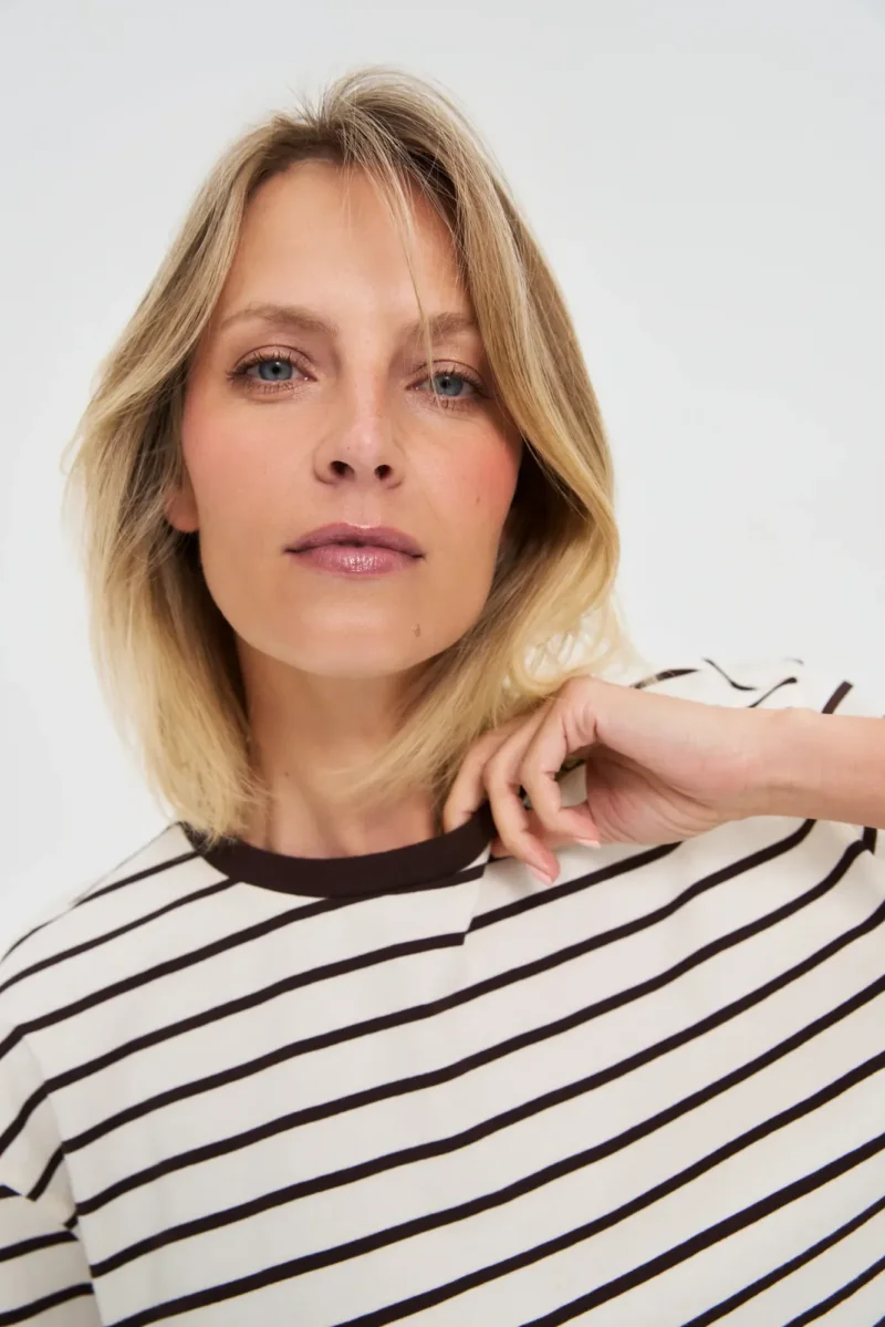WOMEN'S TSHIRT L-TS-4719 BROWN - Imagen 2