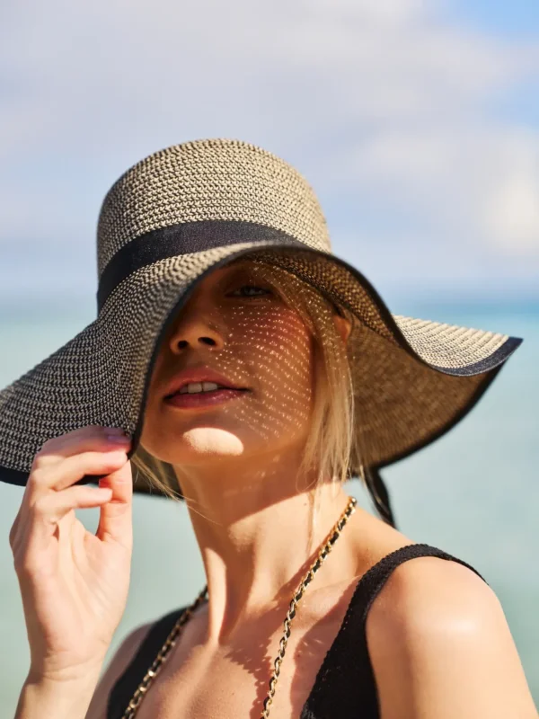 WOMEN'S HAT L-CZ-4603 BLACK