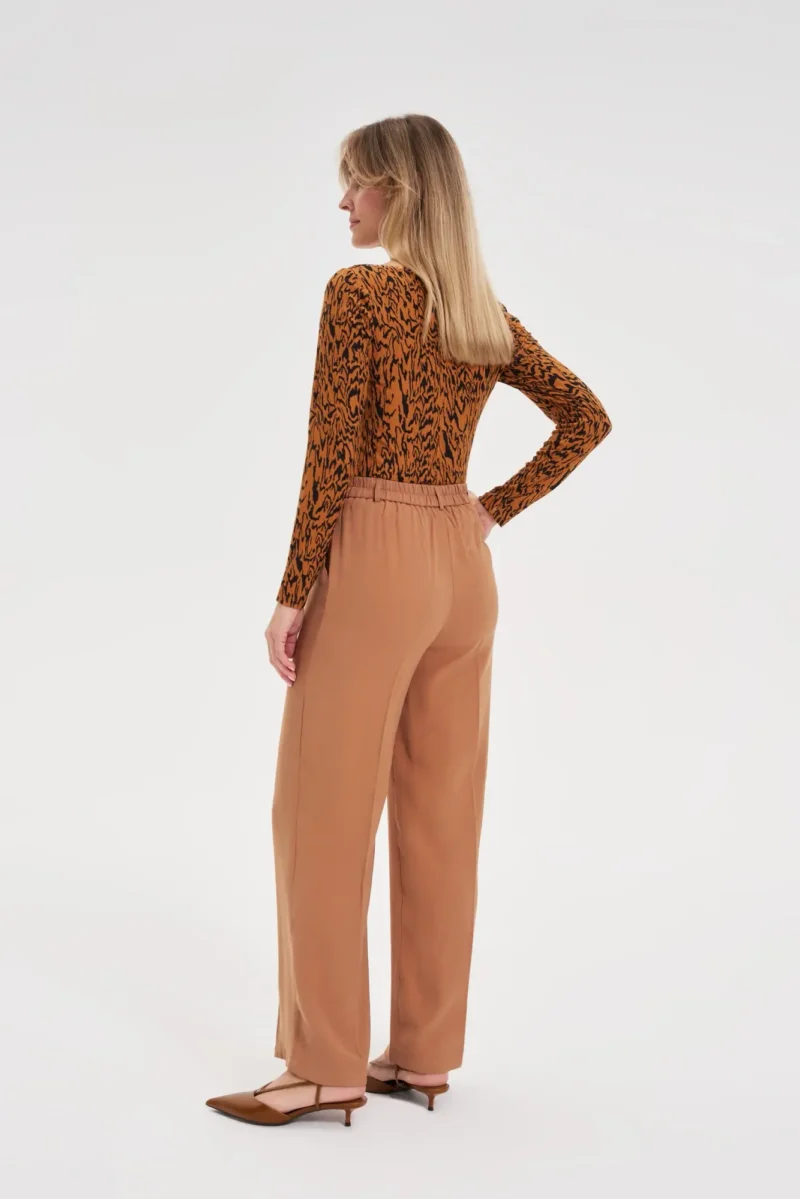 Pantalones De Mujer Z-SP-4820 CAMEL - Imagen 4
