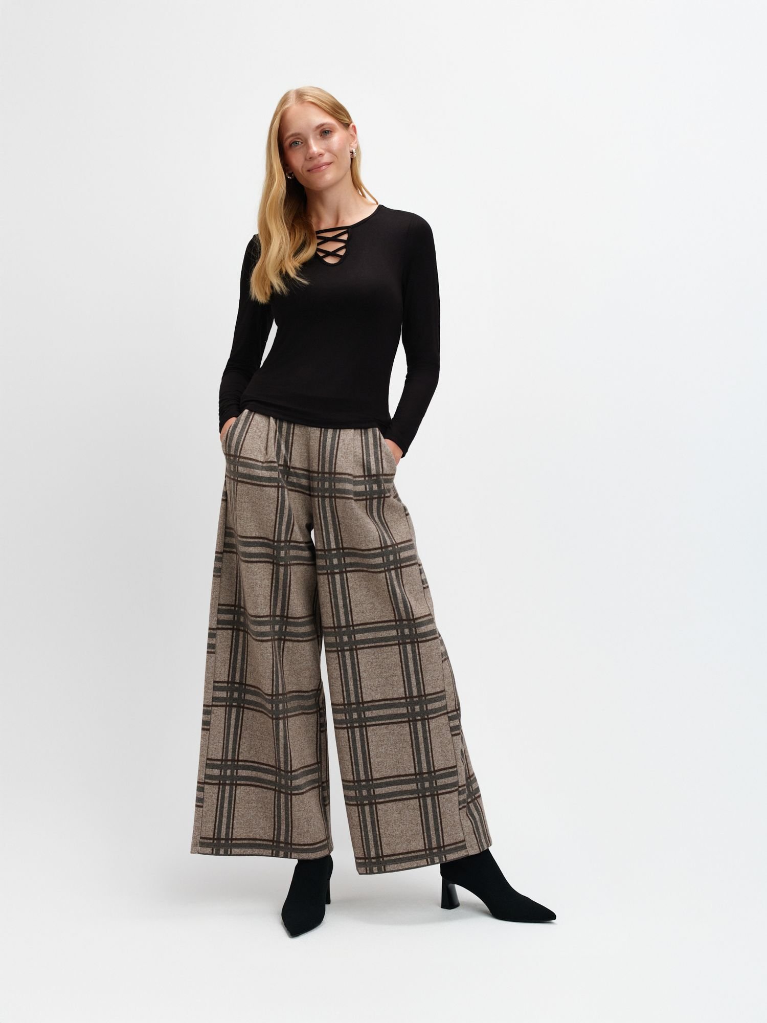 Pantalones De Mujer Tskw25Spo0037Che21 - Imagen 2