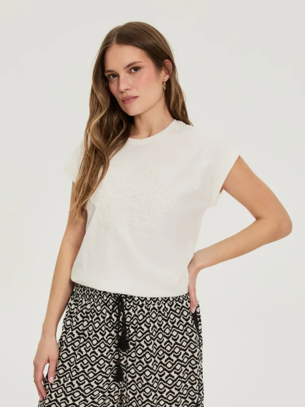 eng_pl_WOMENS-BLOUSE-L-TS-4976-OFF-WHITE-34786_3.webp