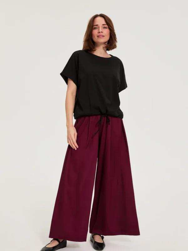 pol_pl_Spodnie-z-wiskozy-burgundowe-34507_3.webp
